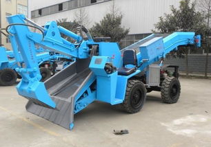 輪式扒渣機(jī) ,襄陽(yáng)忠良工程機(jī)械有限責(zé)任公司